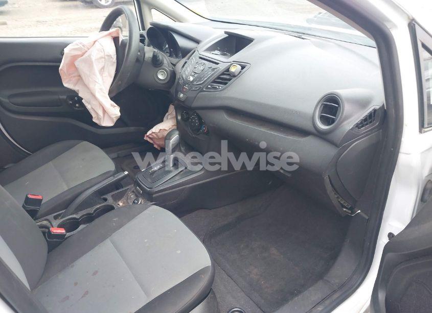 Photo 5 of 2016 Ford Fiesta S (VIN 3FADP4AJ2GM156100)