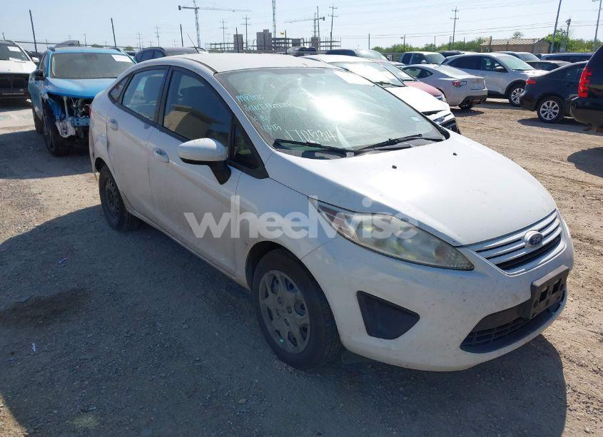 2012 Ford Fiesta S (VIN 3FADP4AJ3CM170534) main photo
