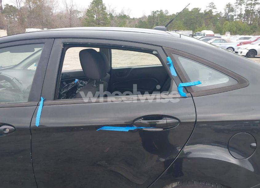 Photo 12 of 2015 Ford Fiesta S (VIN 3FADP4AJ3FM189542)