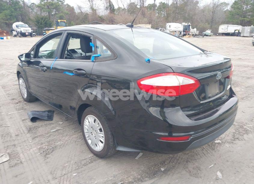 Photo 3 of 2015 Ford Fiesta S (VIN 3FADP4AJ3FM189542)