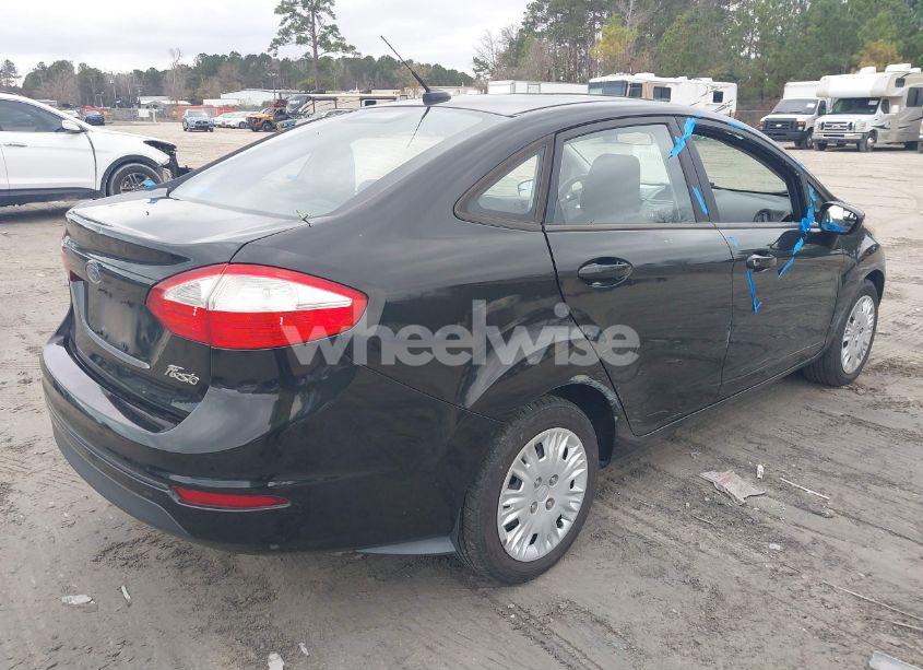 Photo 4 of 2015 Ford Fiesta S (VIN 3FADP4AJ3FM189542)