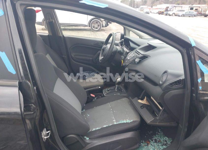 Photo 5 of 2015 Ford Fiesta S (VIN 3FADP4AJ3FM189542)