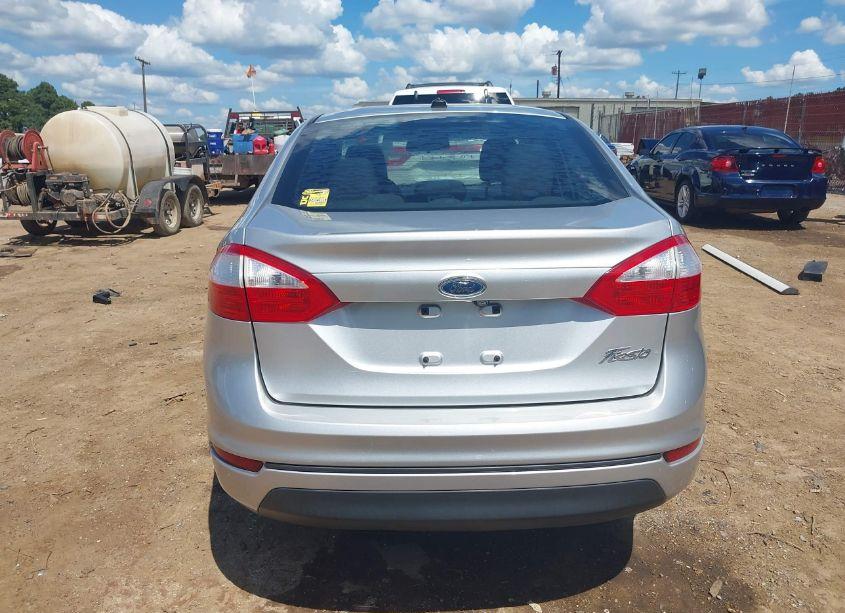 Photo 16 of 2018 Ford Fiesta S (VIN 3FADP4AJ3JM106202)