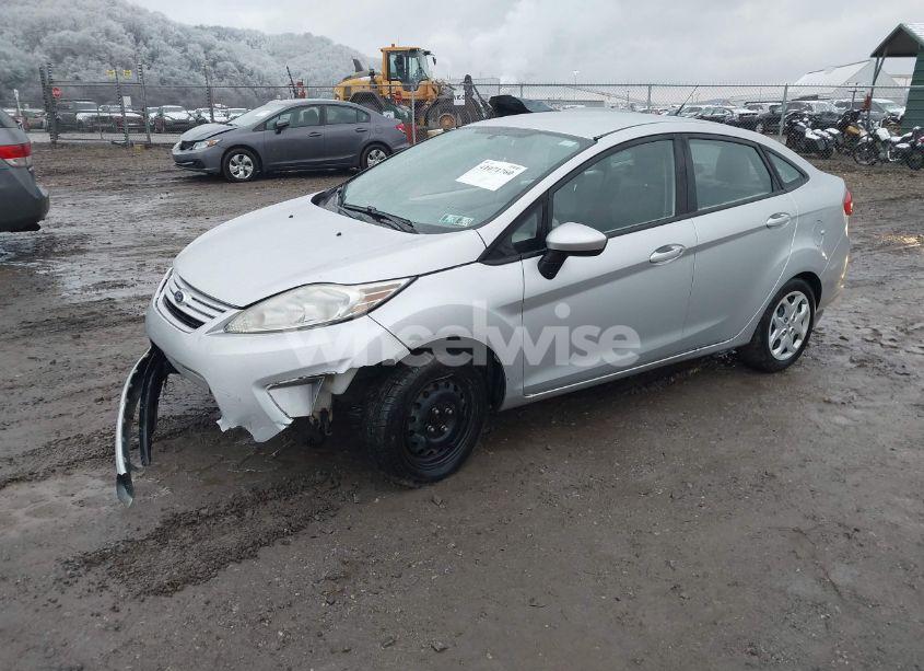 Photo 2 of 2013 Ford Fiesta S (VIN 3FADP4AJ4DM162279)