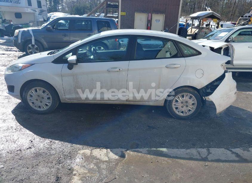 Photo 14 of 2014 Ford Fiesta S (VIN 3FADP4AJ4EM125475)