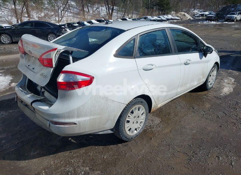 Photo 4 of 2014 Ford Fiesta S (VIN 3FADP4AJ4EM125475)