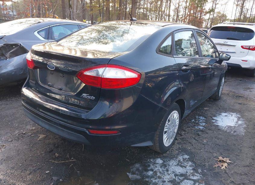 Photo 4 of 2015 Ford Fiesta S (VIN 3FADP4AJ4FM157859)