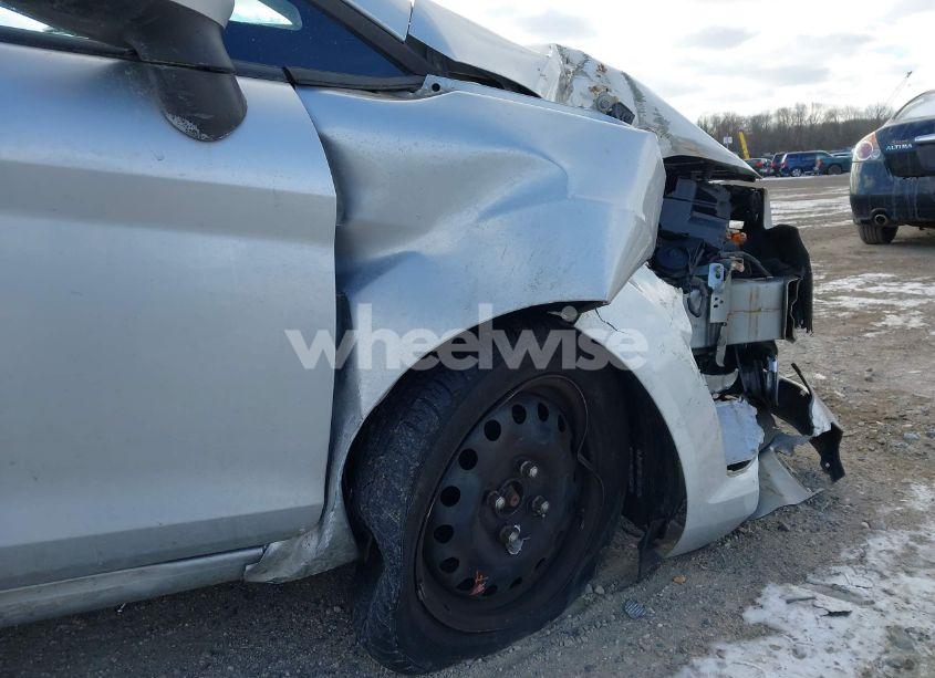 Photo 18 of 2011 Ford Fiesta S (VIN 3FADP4AJ5BM232577)