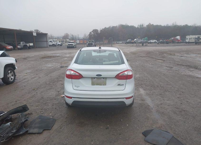 Photo 15 of 2016 Ford Fiesta S (VIN 3FADP4AJ5GM110857)