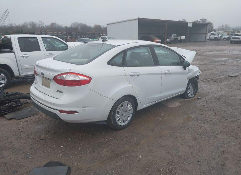 Photo 4 of 2016 Ford Fiesta S (VIN 3FADP4AJ5GM110857)