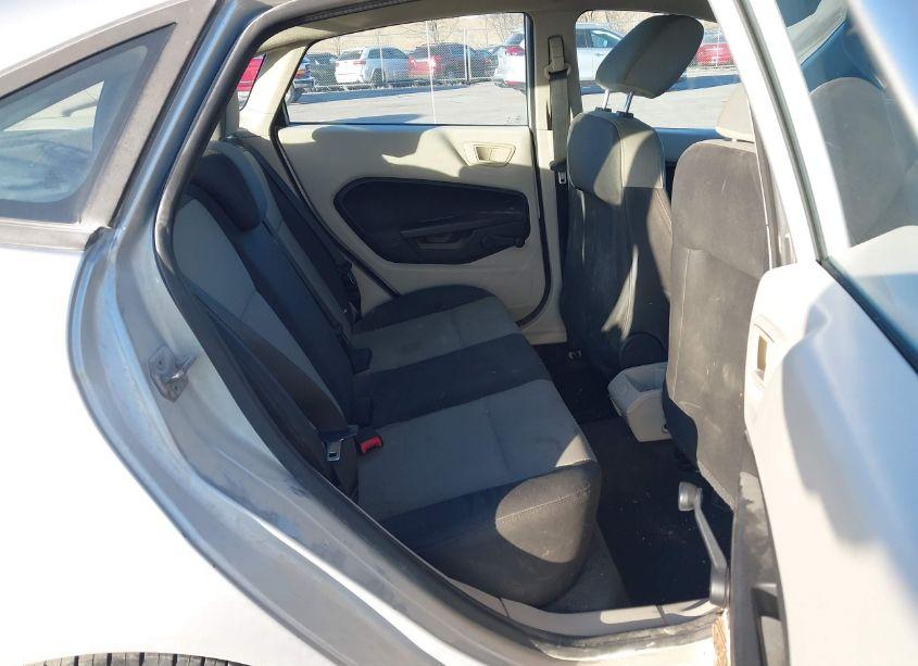 Photo 8 of 2013 Ford Fiesta S (VIN 3FADP4AJ6DM200403)