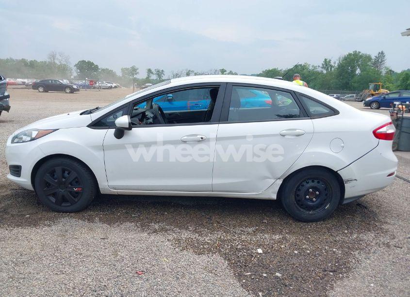 Photo 14 of 2014 Ford Fiesta S (VIN 3FADP4AJ6EM168697)
