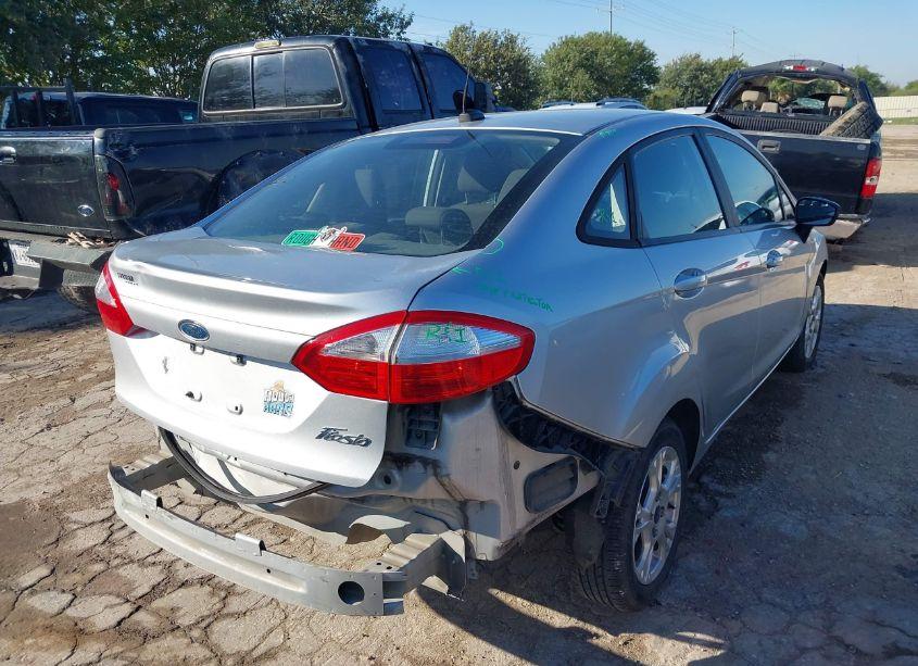 Photo 4 of 2015 Ford Fiesta S (VIN 3FADP4AJ6FM141517)