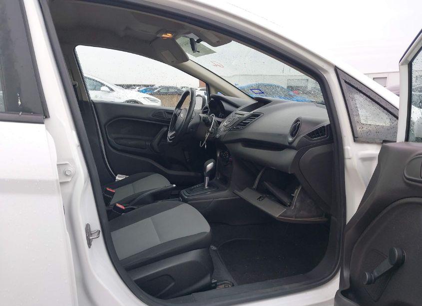 Photo 5 of 2016 Ford Fiesta S (VIN 3FADP4AJ6GM128672)