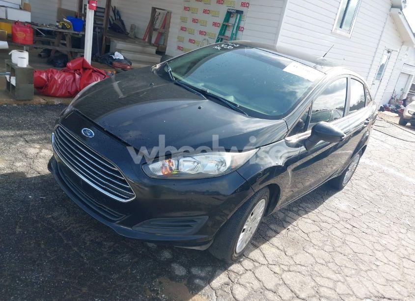 Photo 2 of 2019 Ford Fiesta S (VIN 3FADP4AJ6KM139230)