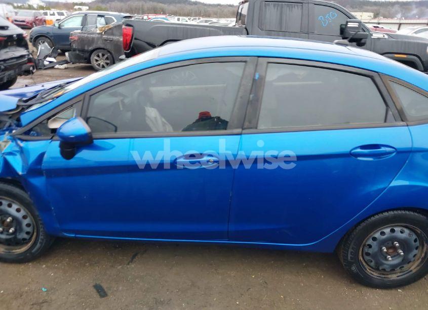Photo 15 of 2011 Ford Fiesta S (VIN 3FADP4AJ7BM172110)