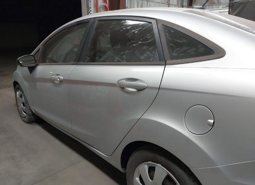 Photo 13 of 2013 Ford Fiesta S (VIN 3FADP4AJ7DM137019)