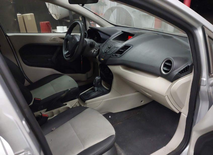 Photo 5 of 2013 Ford Fiesta S (VIN 3FADP4AJ7DM137019)