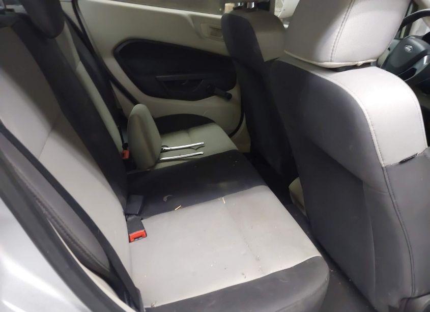 Photo 8 of 2013 Ford Fiesta S (VIN 3FADP4AJ7DM137019)