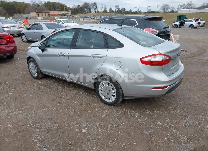 Photo 3 of 2015 Ford Fiesta S (VIN 3FADP4AJ7FM139372)