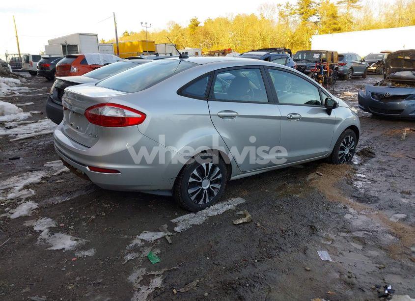 Photo 4 of 2015 Ford Fiesta S (VIN 3FADP4AJ7FM140537)