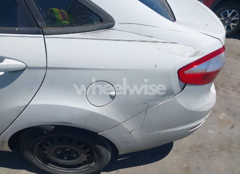 Photo 14 of 2016 Ford Fiesta S (VIN 3FADP4AJ7GM156769)