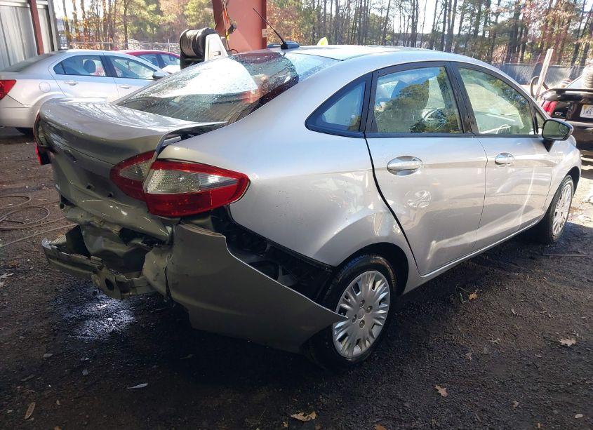 Photo 4 of 2019 Ford Fiesta S (VIN 3FADP4AJ7KM164847)