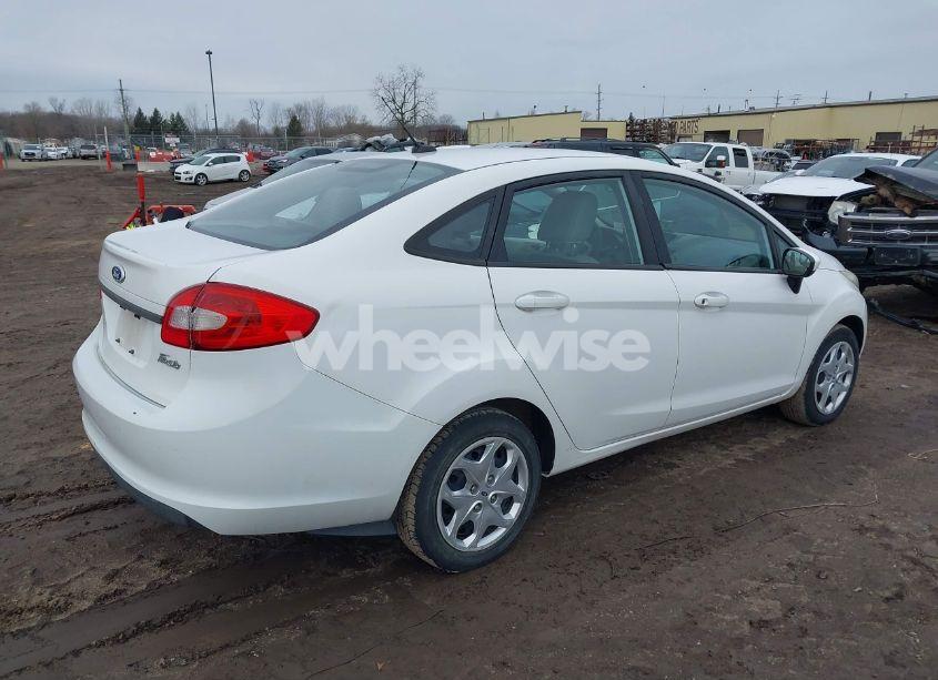 Photo 4 of 2011 Ford Fiesta S (VIN 3FADP4AJ8BM145465)