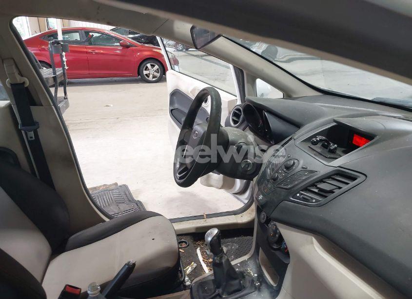 Photo 5 of 2011 Ford Fiesta S (VIN 3FADP4AJ8BM170415)