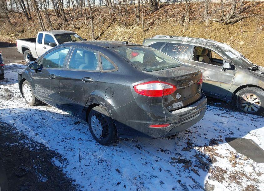 Photo 3 of 2014 Ford Fiesta S (VIN 3FADP4AJ8EM216328)