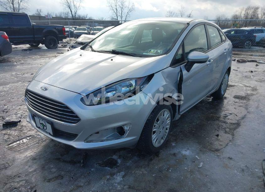 Photo 2 of 2014 Ford Fiesta S (VIN 3FADP4AJ8EM226485)