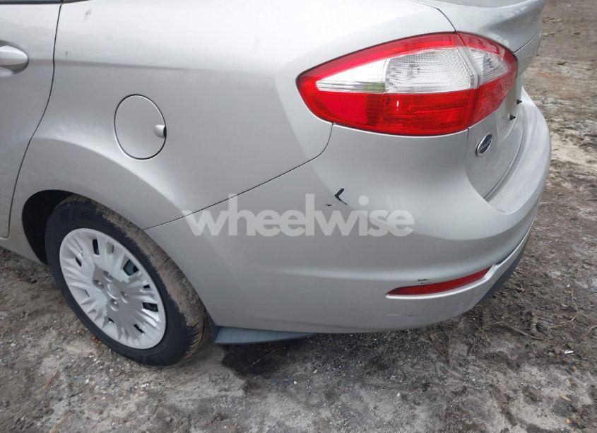 Photo 6 of 2015 Ford Fiesta S (VIN 3FADP4AJ8FM104680)