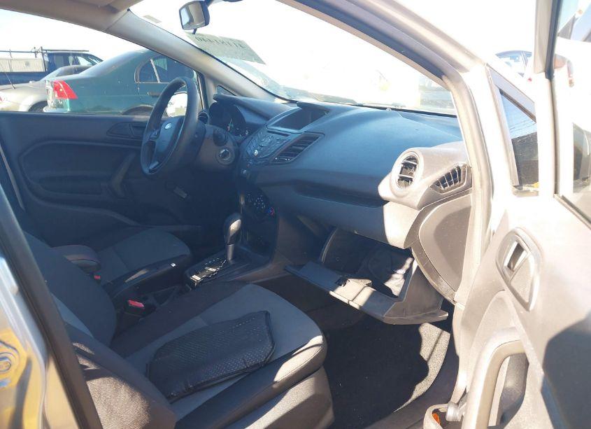 Photo 5 of 2015 Ford Fiesta S (VIN 3FADP4AJ8FM198446)