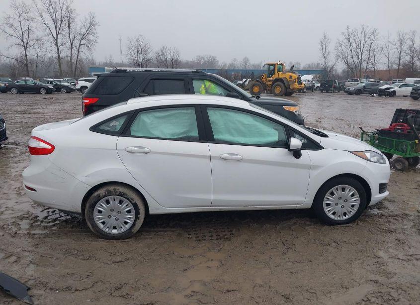 Photo 13 of 2018 Ford Fiesta S (VIN 3FADP4AJ8JM134299)