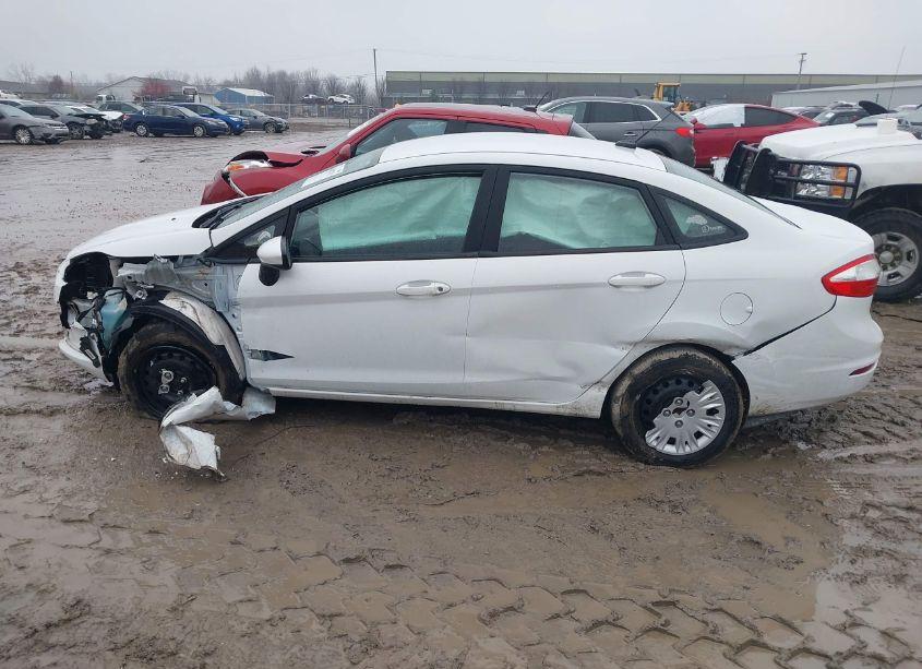 Photo 14 of 2018 Ford Fiesta S (VIN 3FADP4AJ8JM134299)