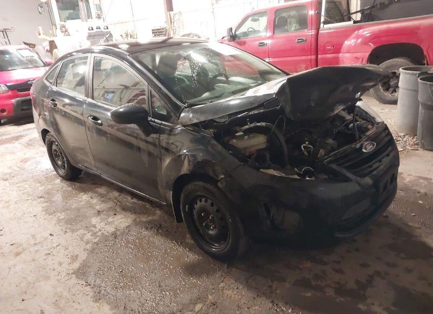 2012 Ford Fiesta S (VIN 3FADP4AJ9CM117109) main photo