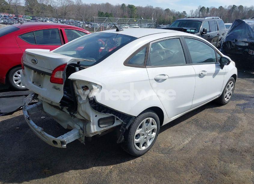 Photo 4 of 2013 Ford Fiesta S (VIN 3FADP4AJ9DM191664)