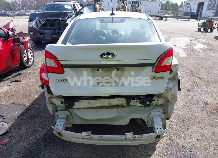 Photo 6 of 2013 Ford Fiesta S (VIN 3FADP4AJ9DM191664)