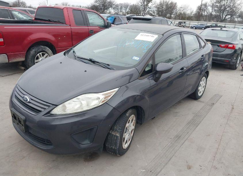 Photo 2 of 2013 Ford Fiesta S (VIN 3FADP4AJ9DM223545)