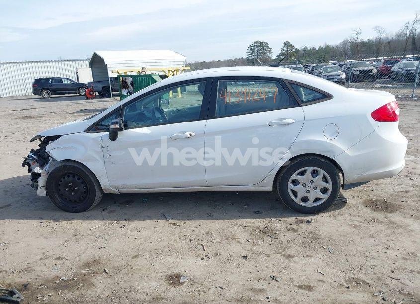 Photo 14 of 2013 Ford Fiesta S (VIN 3FADP4AJ9DM223948)