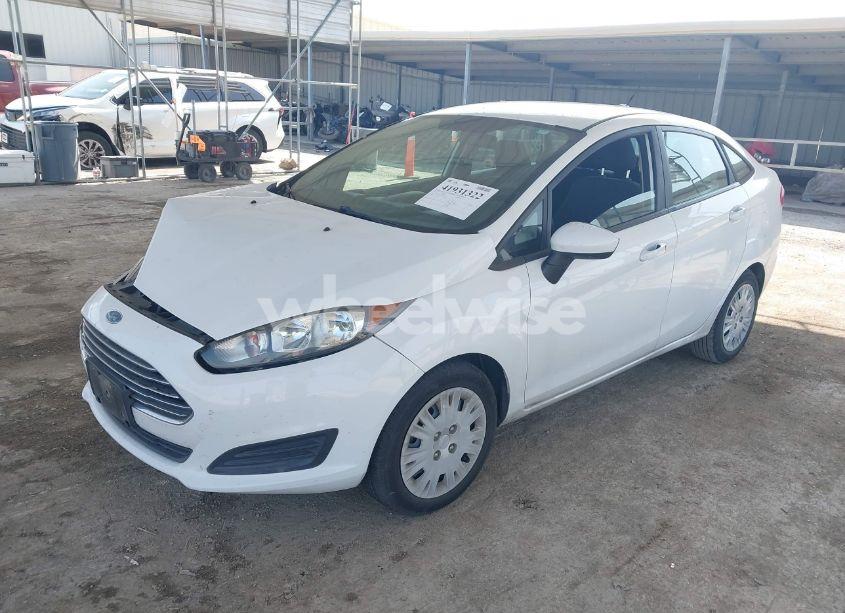 Photo 2 of 2014 Ford Fiesta S (VIN 3FADP4AJ9EM163218)