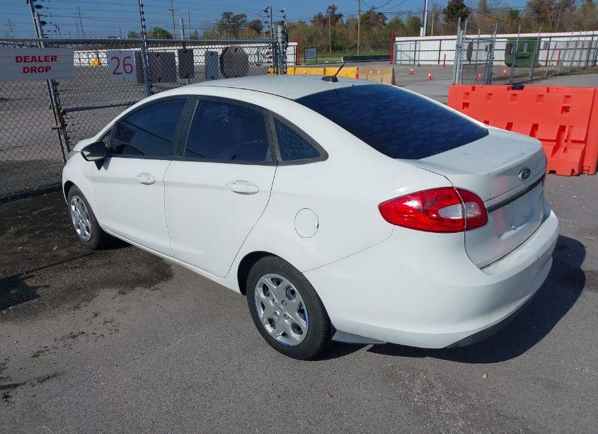 Photo 3 of 2011 Ford Fiesta S (VIN 3FADP4AJXBM162381)