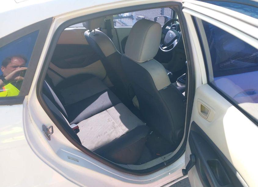 Photo 8 of 2011 Ford Fiesta S (VIN 3FADP4AJXBM162381)