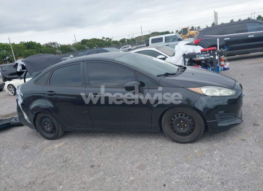 Photo 14 of 2015 Ford Fiesta S (VIN 3FADP4AJXFM189876)