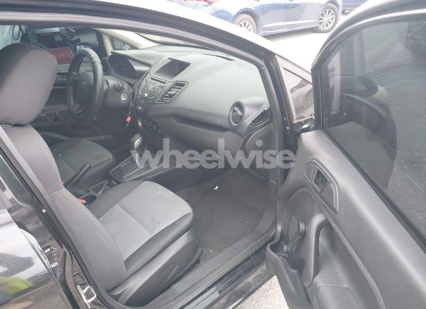 Photo 5 of 2015 Ford Fiesta S (VIN 3FADP4AJXFM189876)