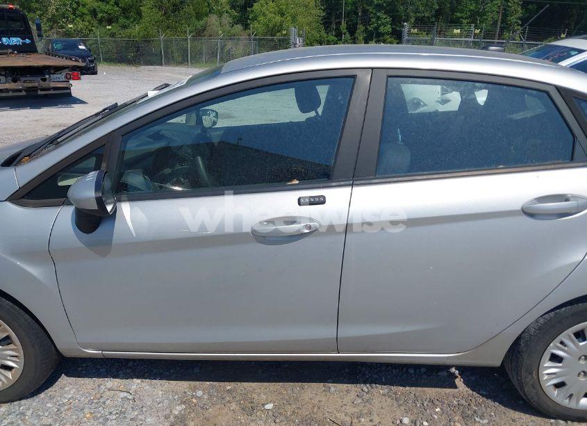 Photo 14 of 2019 Ford Fiesta S (VIN 3FADP4AJXKM116422)