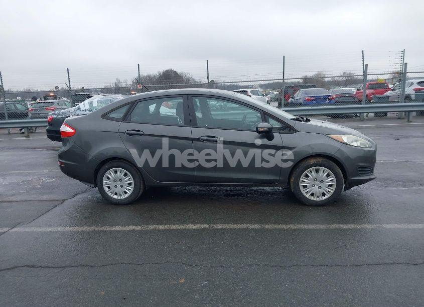 Photo 13 of 2016 Ford Fiesta SE (VIN 3FADP4BE7GM103359)