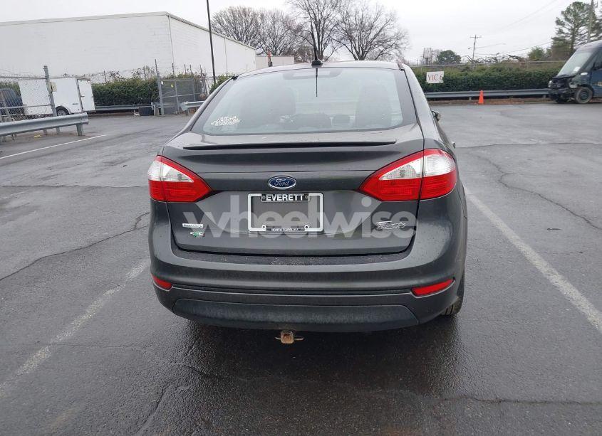 Photo 16 of 2016 Ford Fiesta SE (VIN 3FADP4BE7GM103359)