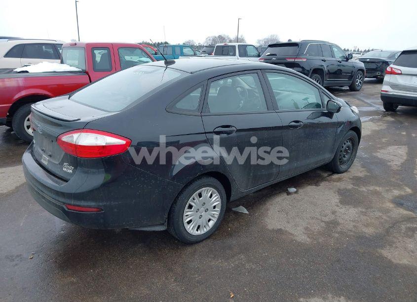 Photo 4 of 2014 Ford Fiesta SE (VIN 3FADP4BE9EM195992)