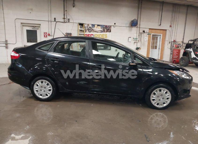 Photo 13 of 2015 Ford Fiesta SE (VIN 3FADP4BE9FM170866)